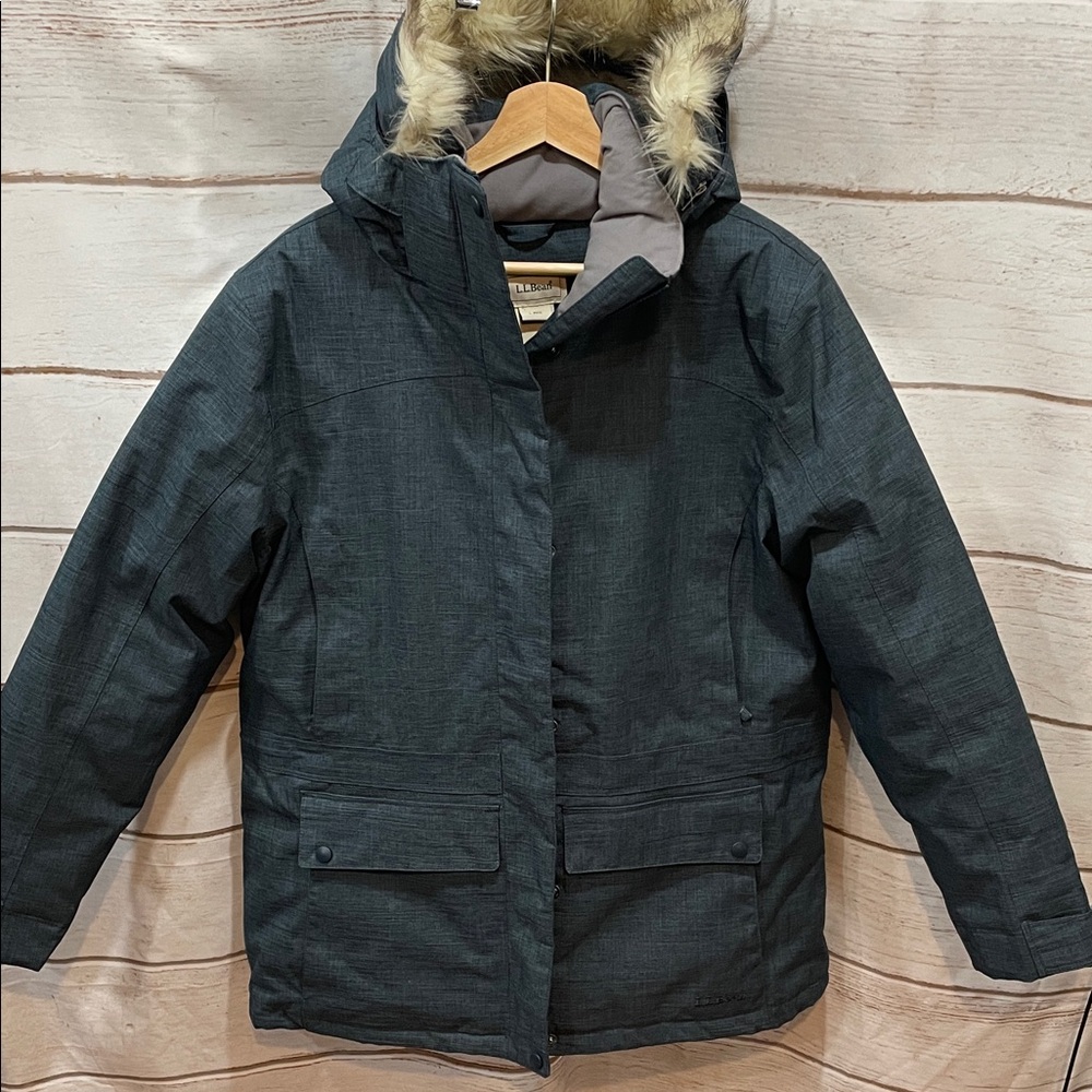 LL Bean Down Parka Men’s Coat Size Large Navy Blue Fur Lined Hood Baxter Warm